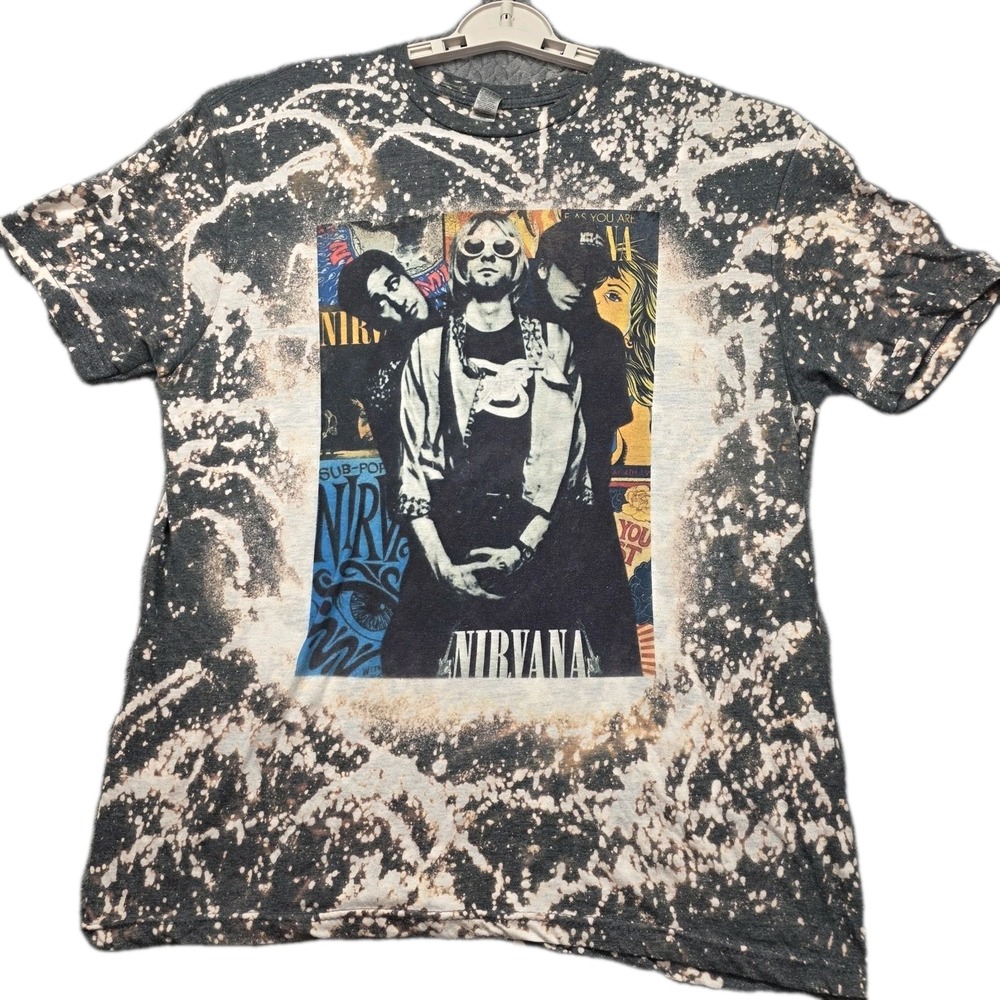 Nirvana Men's Graphic T-Shirt Bleach‎ Splatter Grunge Rock Band Large Black